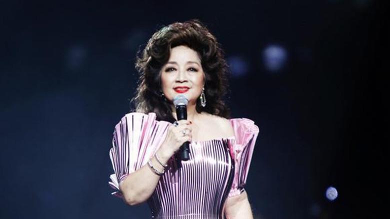 徐小凤|坚守国籍，春晚为她破例，71岁的徐小凤无儿无女，却活出了别样的精彩