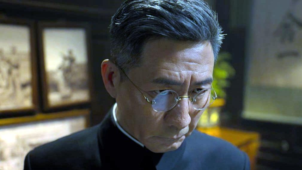 又一部40集谍战新剧开播，播4集口碑就炸了，果然，谍战剧才是观众最爱