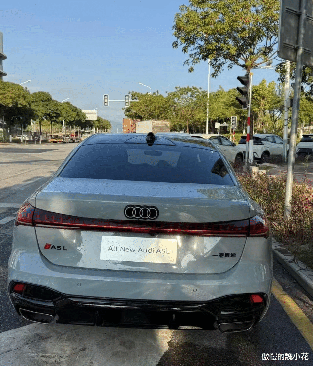 一汽奥迪“A5L”全面下线，内饰与海外版同步，有望三月份上市！