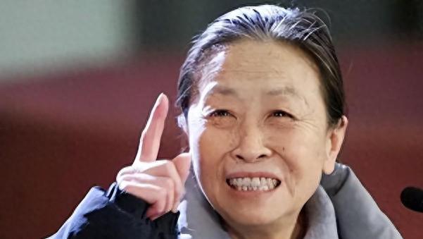 “丑娘”张少华：人丑心更丑，年轻时作恶多端，晚年风水轮流转