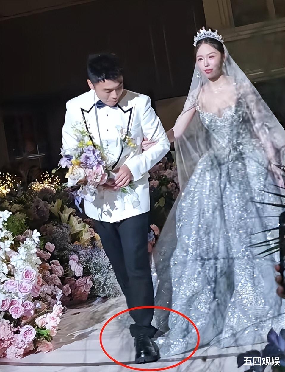 德云社张九南再婚，主持人张鹤伦调侃：你这一次应该不紧张了吧？