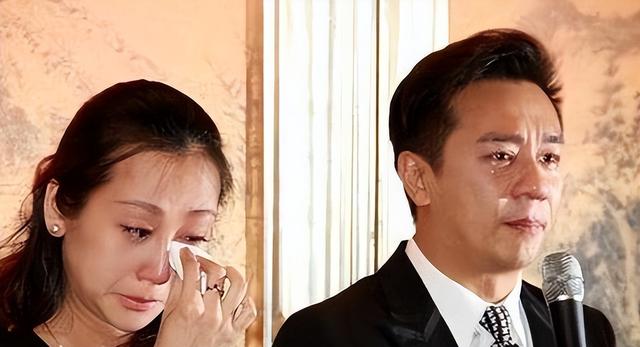 5年剖4胎从不坐月子,被丈夫评“只会生娃”,如今38岁她老的像68