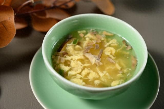 一碗鸡蛋汤，让你安心好眠，重拾美丽与活力