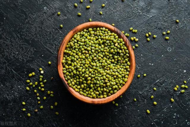 “小满不除湿，一年一身湿”，本周日小满，3种“祛湿菜”别忘吃