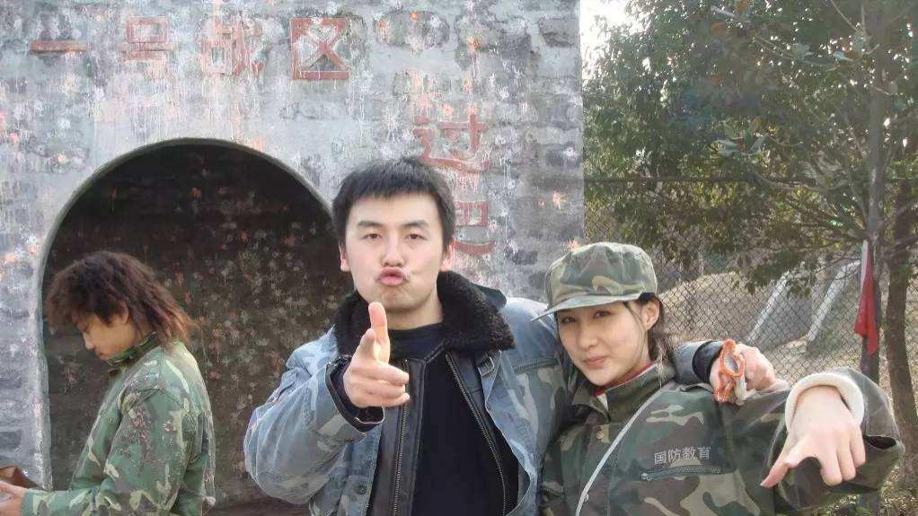 雷佳音：我和妻子挤在一个10平米的出租房里，如果我红了，我绝对不会抛弃她