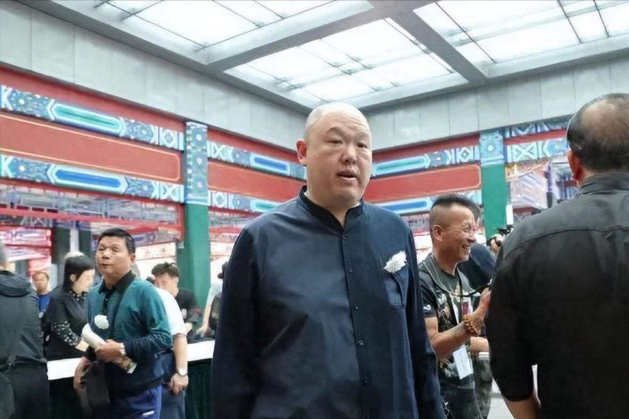 王玥波:我现在一月七八万,比不上师弟于谦,但离开郭德纲不后悔