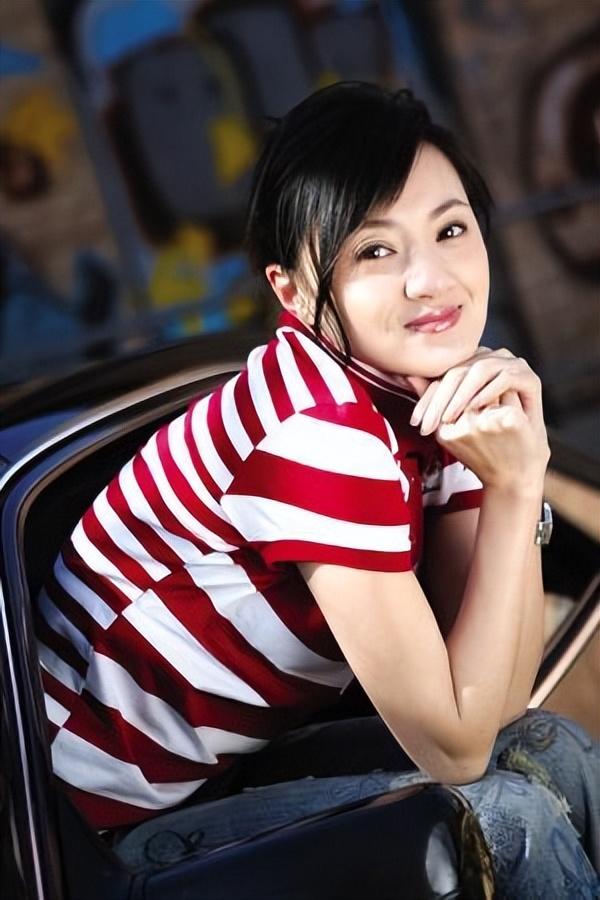 金玉婷:5登春晚走红,到沦落精神病院,郭德纲的话终于有人信了