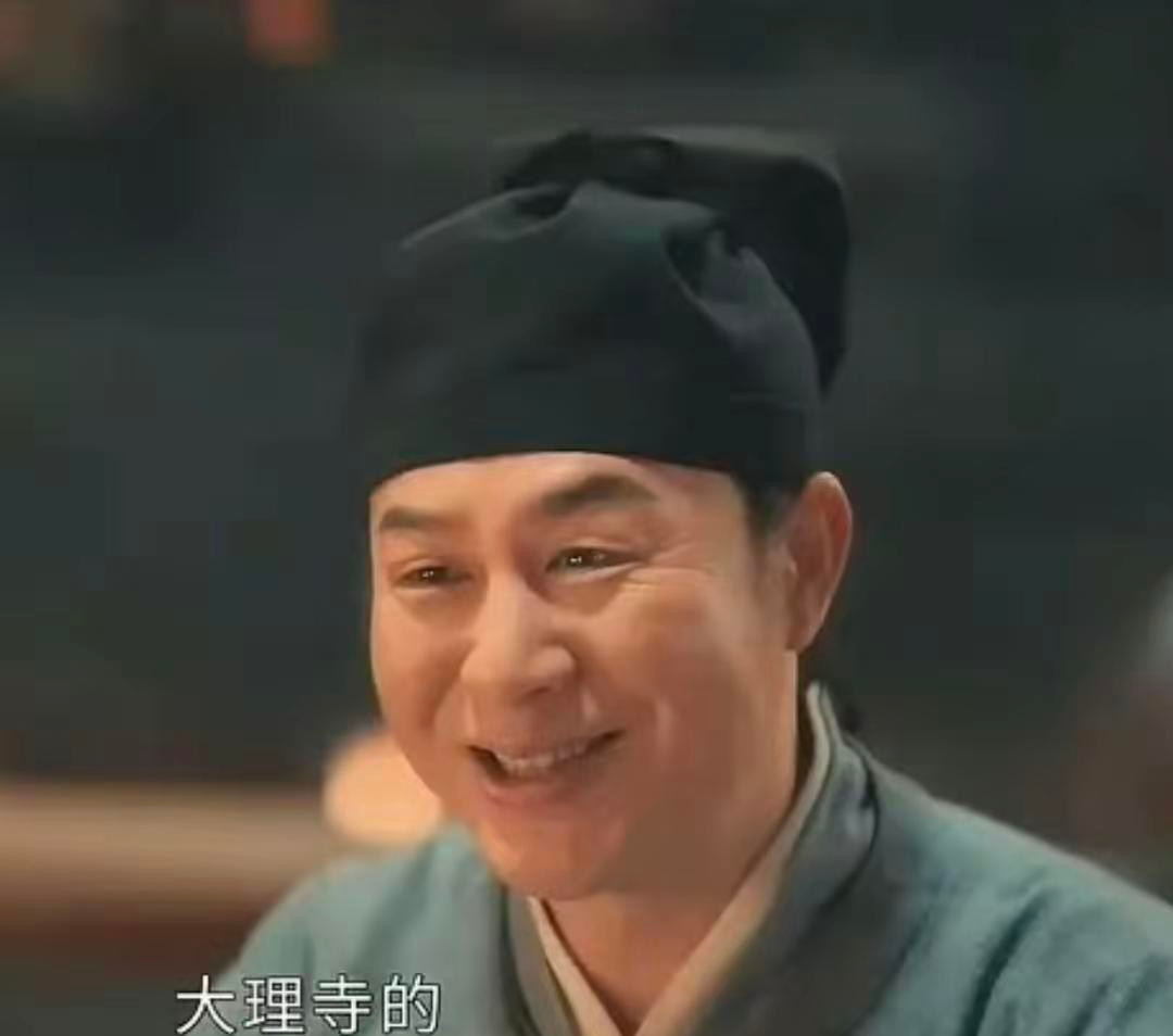 张颂文遭万人质疑，一纸声明扭转乾坤，冯小刚当初的话竟成真了？