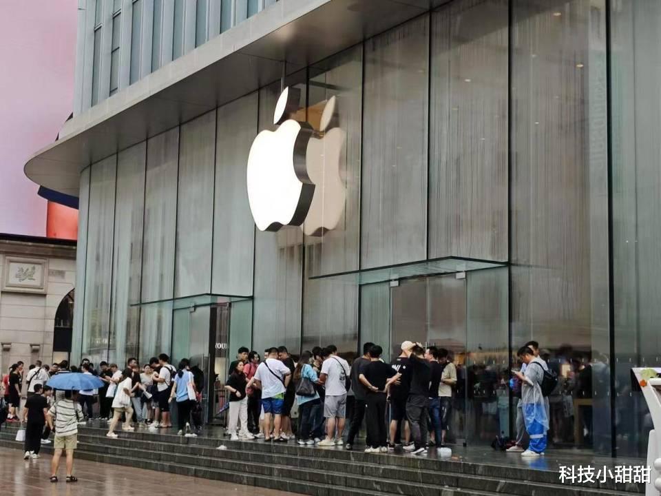 黎巴嫩的“蝴蝶”起飞！欧美没想到，以色列炸断了他们的产品销路