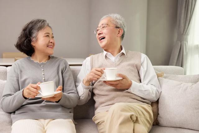 真的建议：这 9 类人要少喝咖啡！