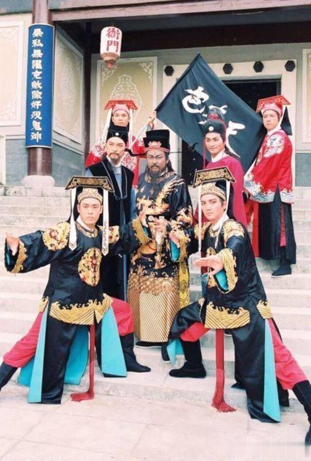 金超群：演超过800集包青天，66岁患脑瘤隐退，身高缩水体重骤降