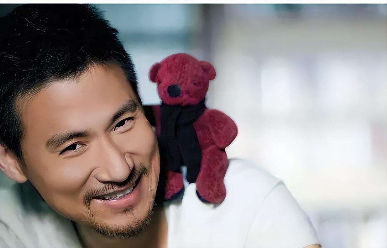 世上绿茶千千万，最怕罗美薇这样！婚后27年，张学友输得一塌糊涂