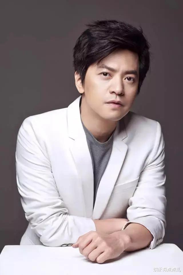 李健网上追完刀郎南京演唱会，立马给徐子尧提建议，原因超好笑