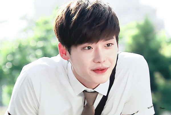 宁愿“丑得出奇”也不接受自然衰老，这5位男星已经“面目全非”