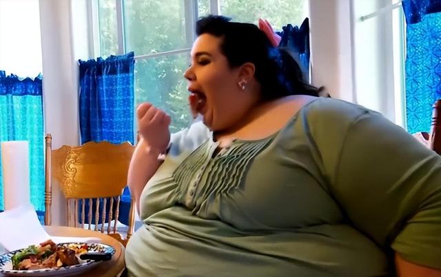 她体重596斤,肥肉层叠要用刷子洗!减肥成女神却遭男友嫌瘦甩了