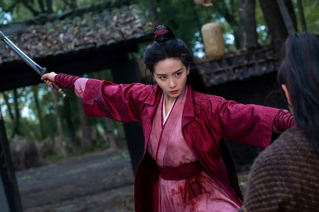 新瓜!二字男顶流因为女人跌落神坛