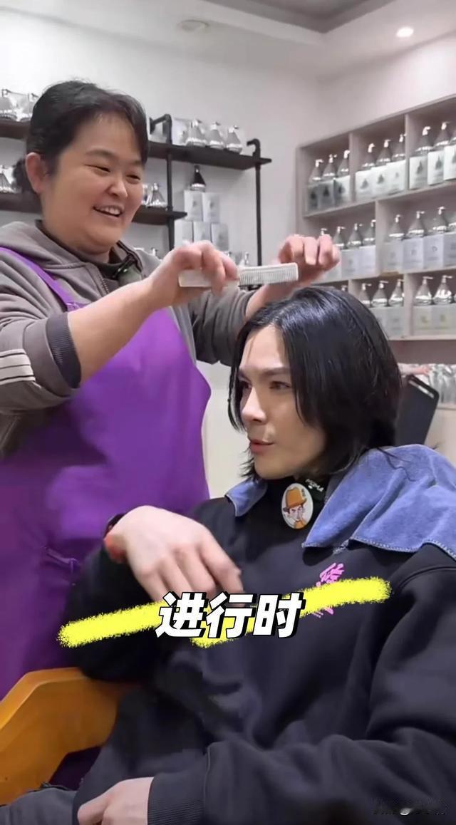 “向佐剪发”是今年最成功的营销案例!网友:所有人都觉得被骗了