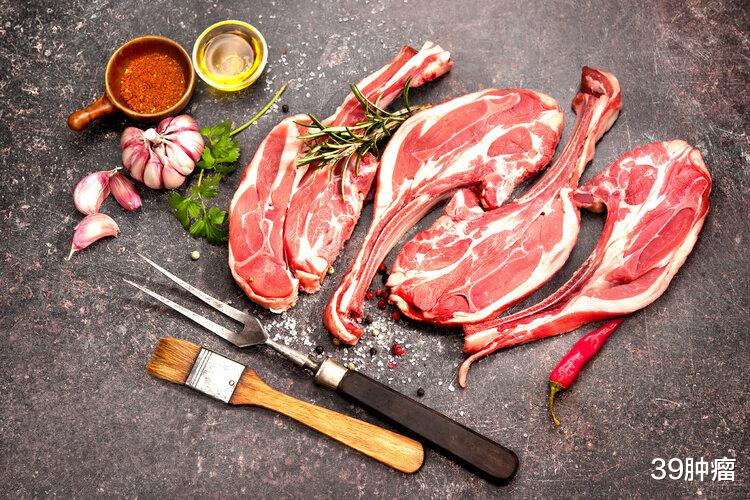 羊肉是肿瘤的“发物”？错！不想癌细胞恶化，少吃3类食物