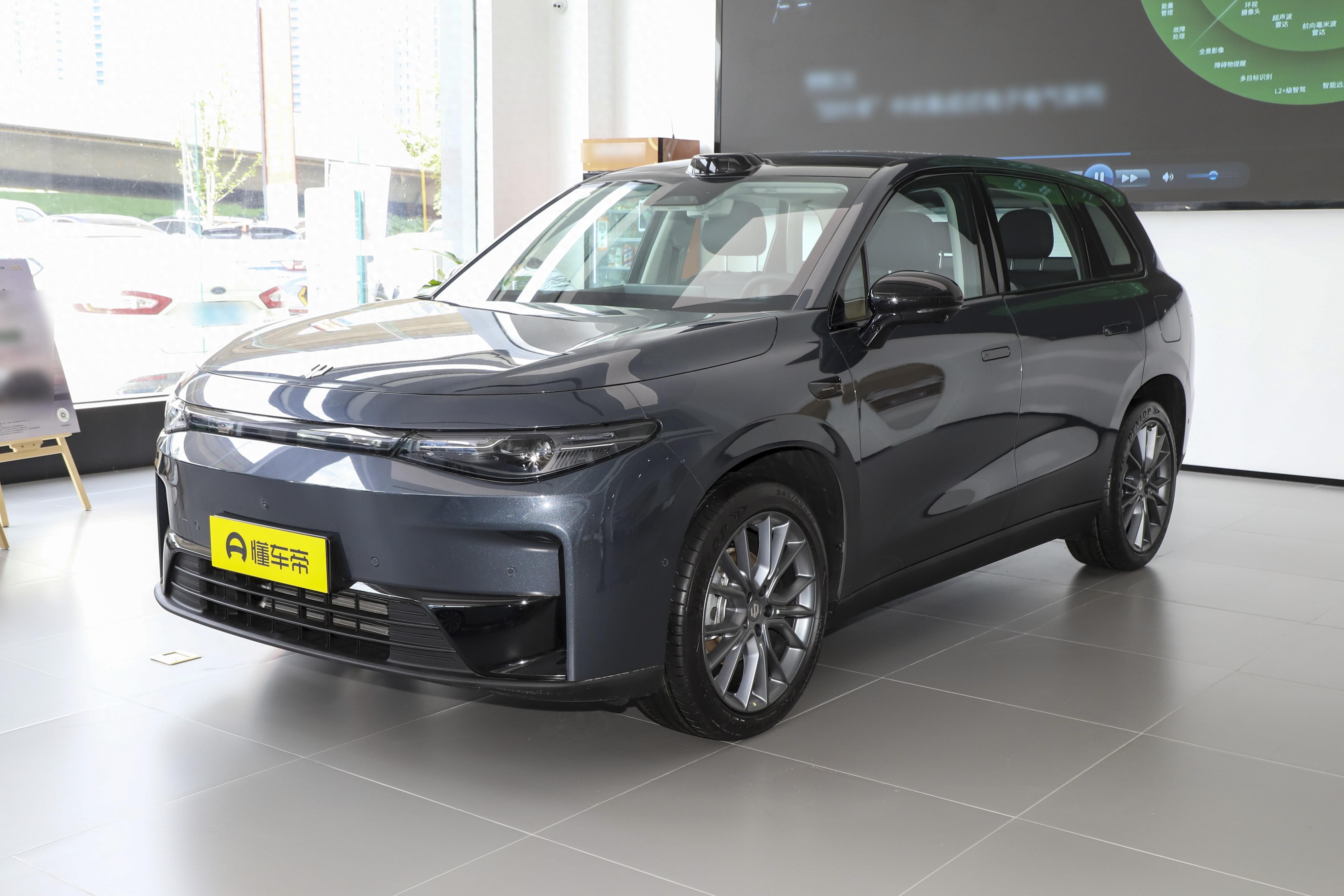 实测零跑C10，定位中型SUV，纯电续航530km，配激光雷达