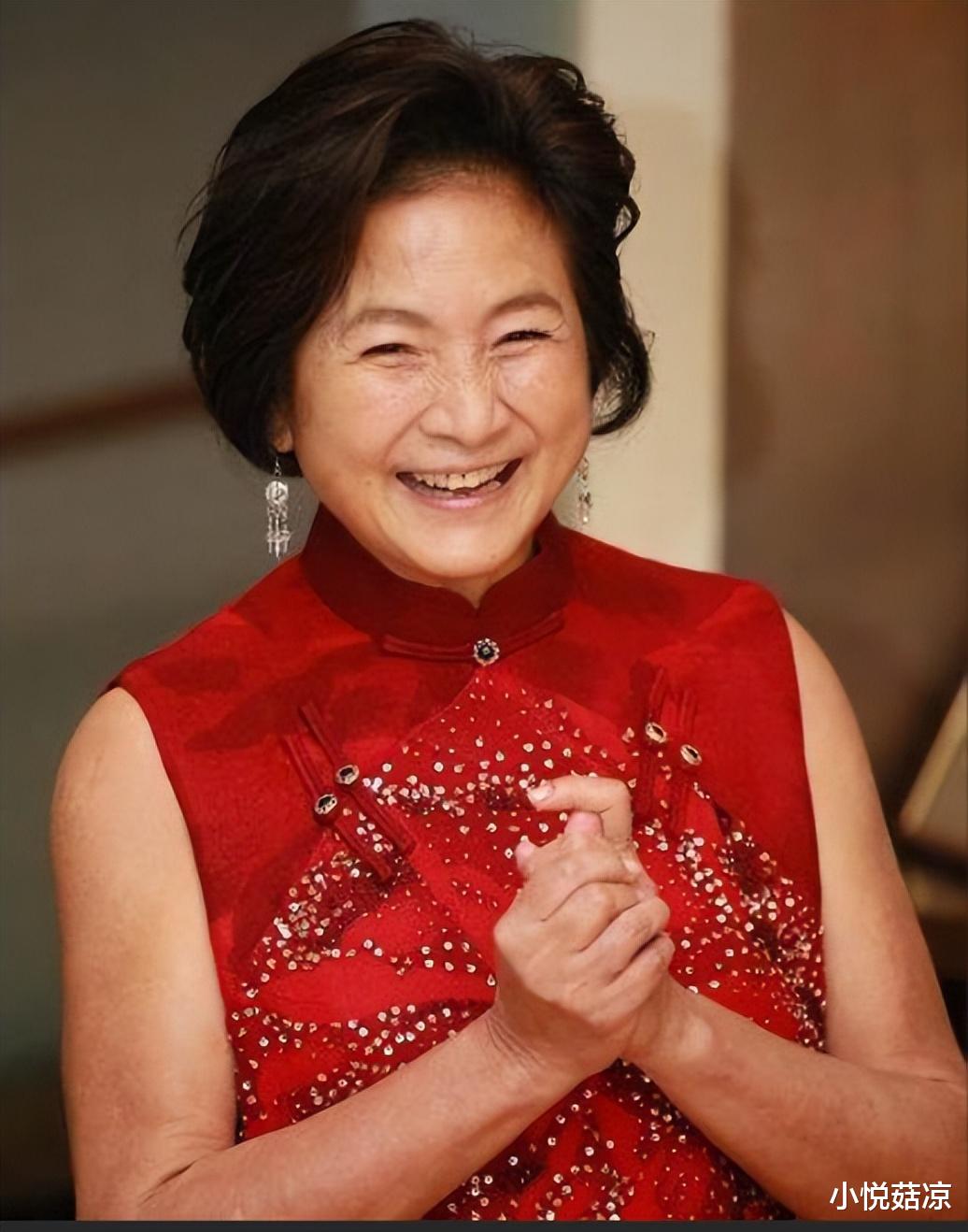 举国悲痛!演员郑佩佩去世,曾出演《唐伯虎点秋香》《卧虎藏龙》