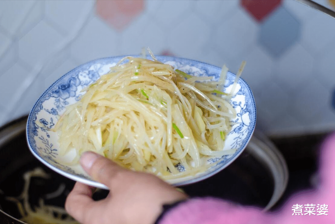 南昌吃饭有多实惠？45块钱吃一天，网友：不愧为最具幸福感的城市