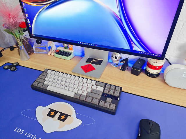 小米卷鍵盤了？帶屏幕、旋鈕，還可驅動調整，這就是小米MK71 Pro