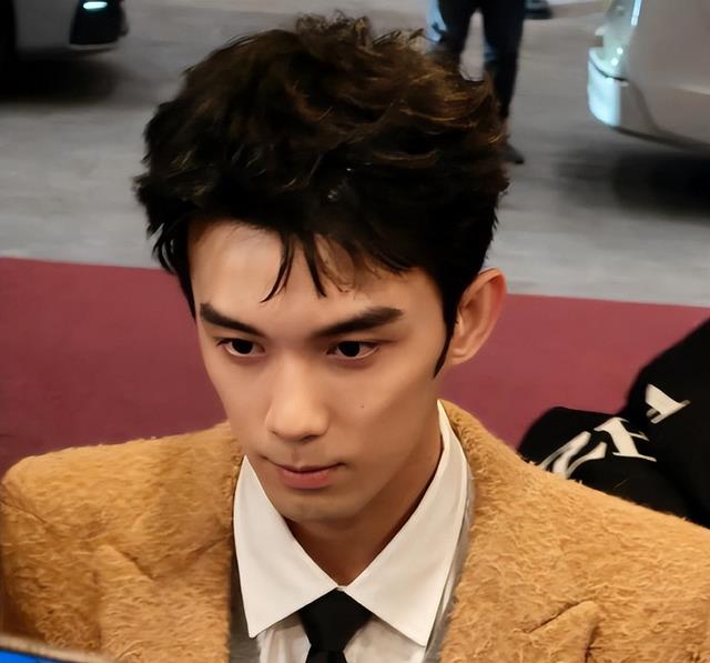 2025央视春晚最后联排，超强大牌阵容碾压往届，网友直呼：必