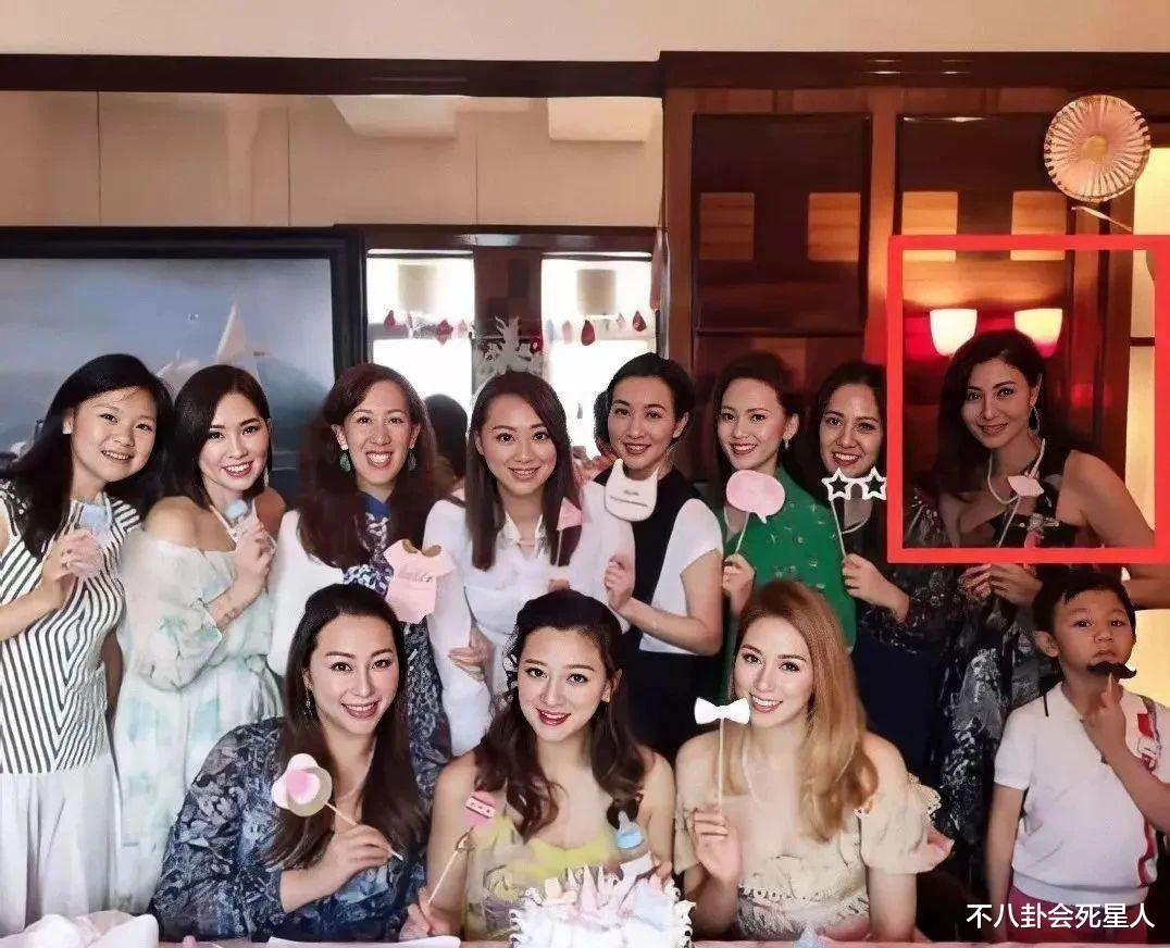 郭晶晶43岁生日，霍启刚没有发祝福，却让人看到霍家儿媳的底气