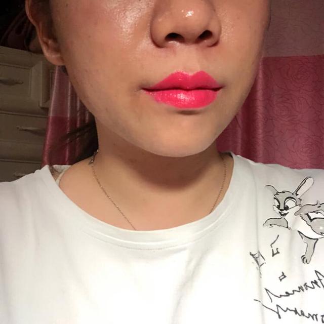 这些口红色号，一般人真的很难hold得住，随便一涂会显得很突兀