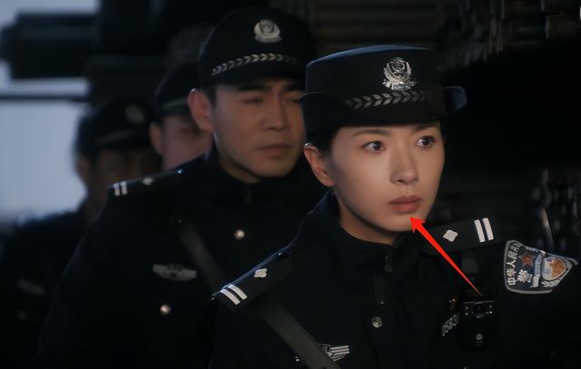 同样是演女警察，把万茜和马伊琍放一起看，差距一目了然！