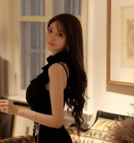 上海这夜,黄晓明因一张照片,沦为了整个娱乐圈笑柄