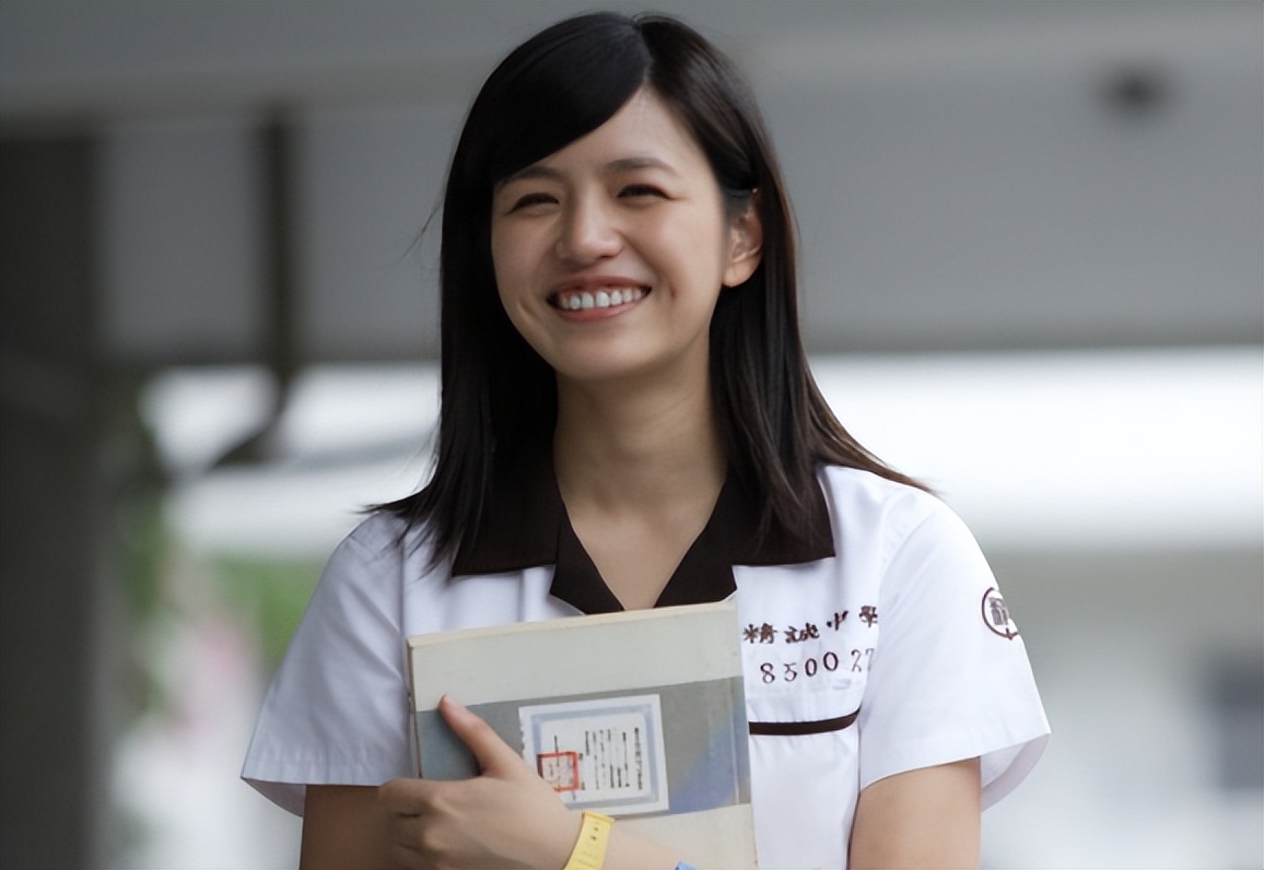 被丑脖子拖累的6位女星,明明有张美人面,换上古装却被狠狠艳压