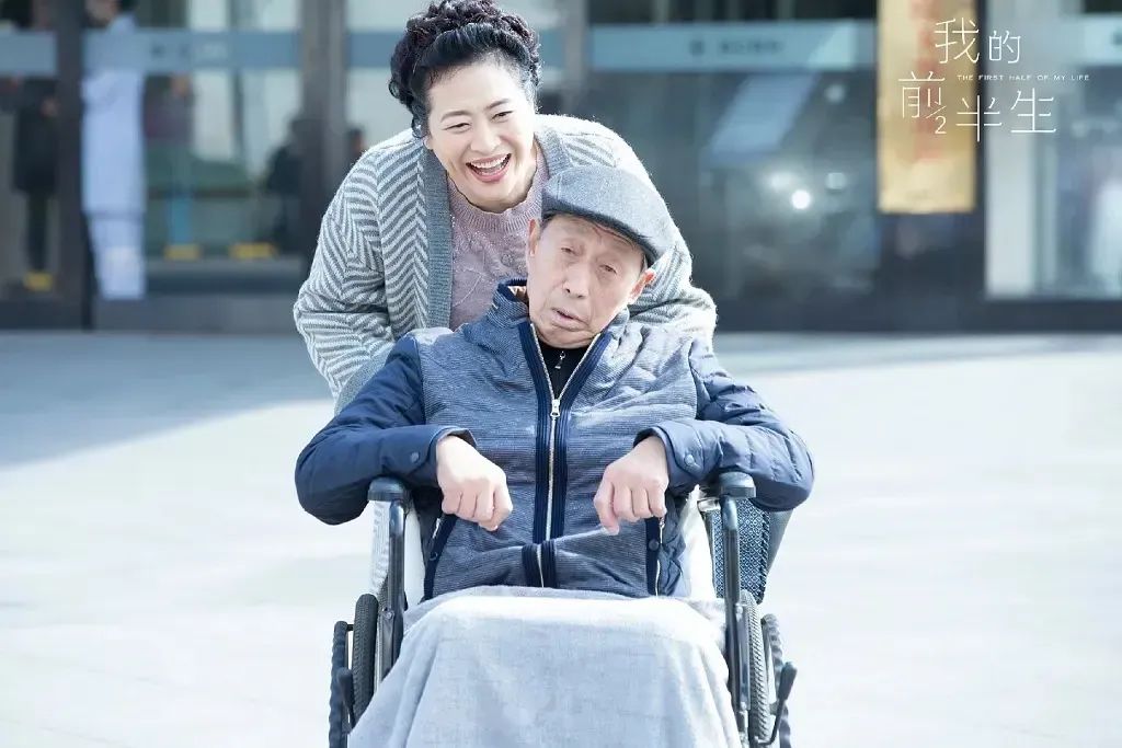 才播2集，收视全国第一，央视8套这部剧，又是一部年度黑马剧