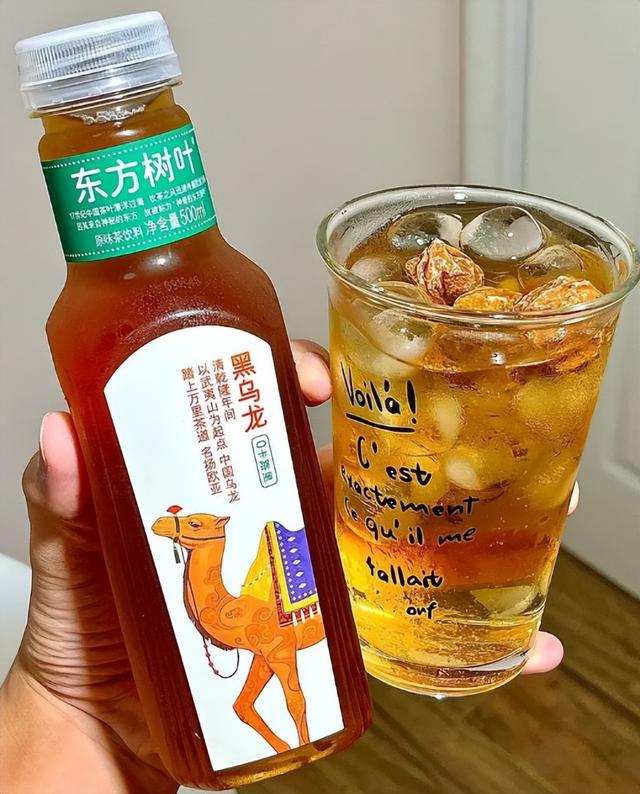 一年狂卖32亿！中国最“土”饮料重出江湖，打的可口可乐措手不及