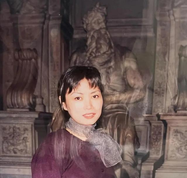 她与多国总统绯闻不断，“野心悍妇”，离婚后更是狂赚200多亿！