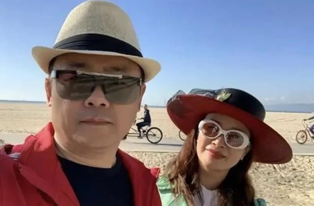 周立波妻子胡洁:靠前夫成亿万富豪,再嫁周立波,14年后她怎样了