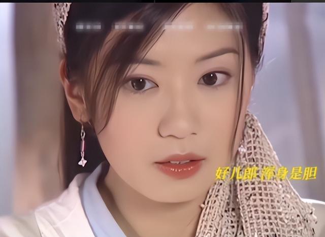 终于理解贾静雯了，如果周围的同学都长成这样，她的自卑就正常了