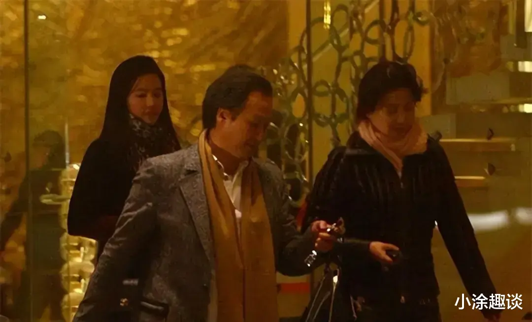 刘亦菲和干爹陈金飞：关系的热议与坦然