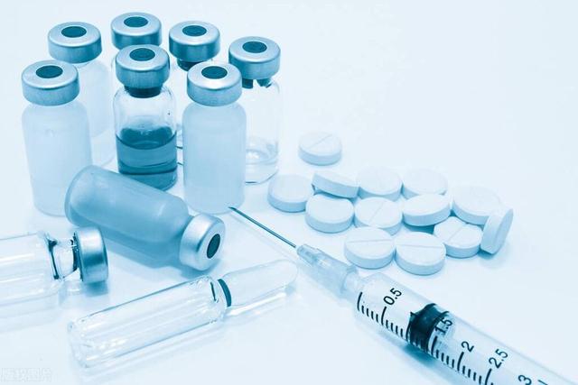 做一次胃镜，伤害有多大？医生：或有 3 大风险，2 类人别盲目做