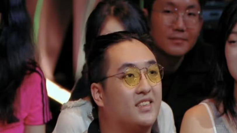 港星吴镇宇儿子费曼近况曝光！16岁被指像极了中年人，自带油腻感