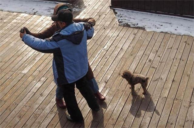 我和3个男闺蜜来往,丈夫从不阻止,当我生孩子后才知道他有多狠