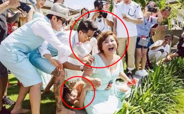 太突然！贾玲传来重大消息，与张小斐关系生变，一切当属预料之中