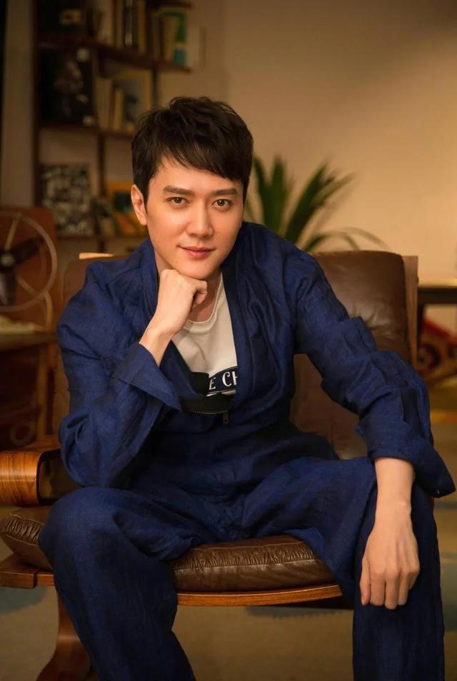 冯绍峰家庭风波引热议:现任拒亲子,娱乐圈又现情感难题