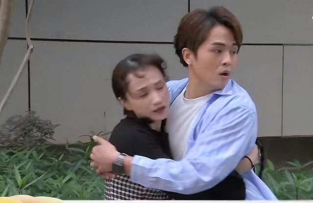 35岁的广州演员龚洁影，戏里是康天庥的前女友 现实中是邝祖乐妻子