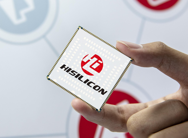 中国芯片自给率接近30%,日媒惊叹:如今是美国投降中国最佳时机