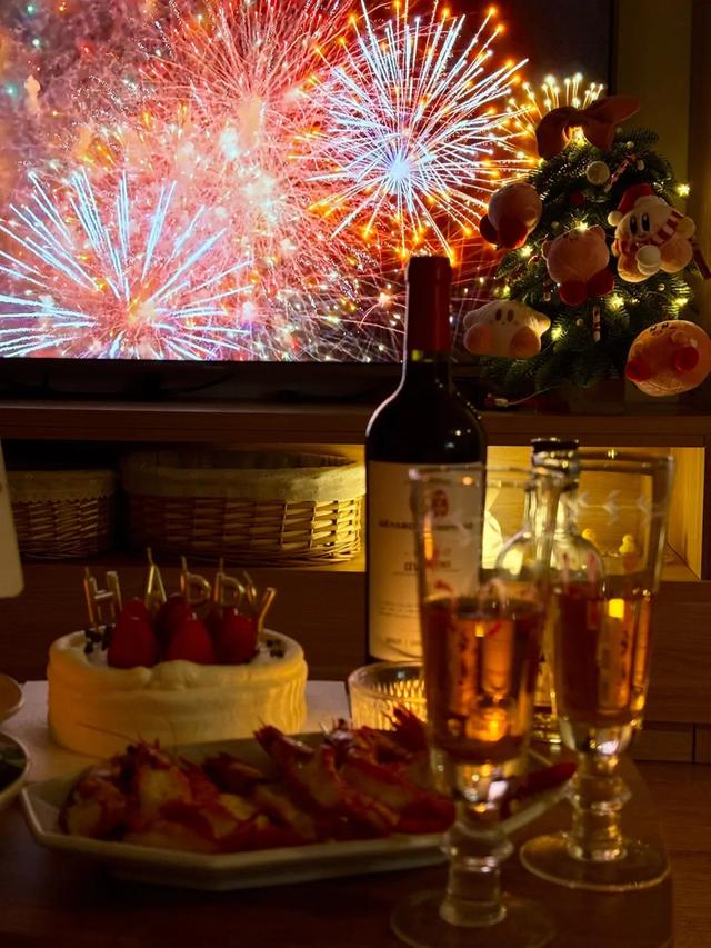 “预制朋友圈”是什么意思?它指提前精心准备好朋友圈的内容