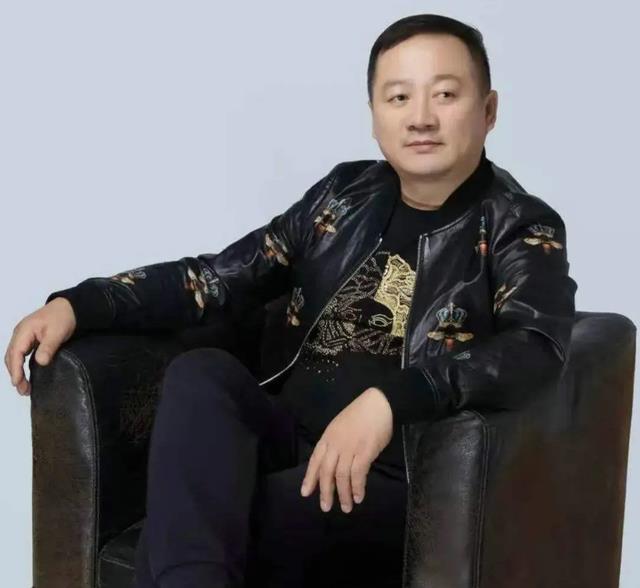 原来安守书和杨树林都不是真团长，辽宁民间艺术团历届团长都有谁