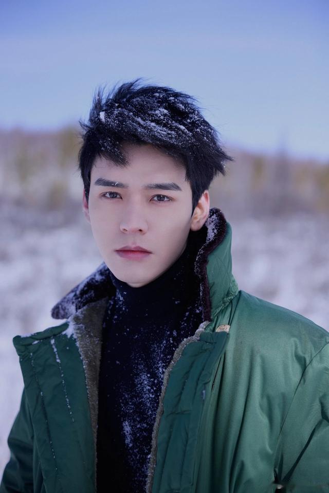 4.28娱乐瓜\uD83C\uDF49:肖战杨紫王一博赵露思龚俊李现