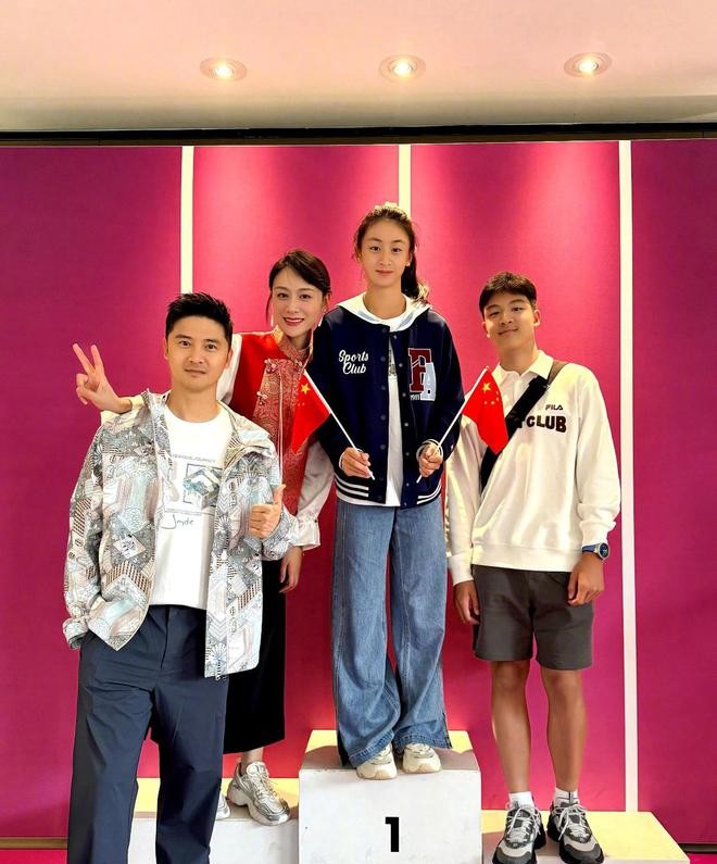 20年后重聚首,郭晶晶与田亮人生差距惊人,究竟谁更胜一筹?