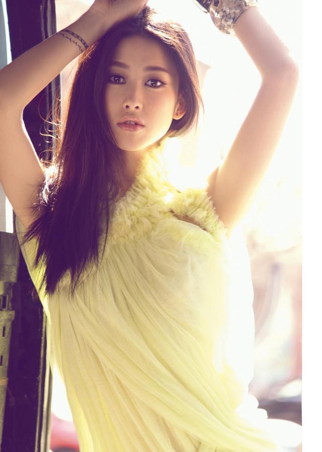 “京圈公主”朱珠：让百亿富豪迷恋，征服“黑道太子”，她凭什么